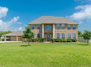 8827 Tumblewood Dr, Beach City, TX 77523