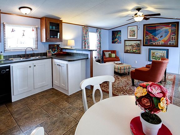 4th image of 5876 Arcadia Cir #66
