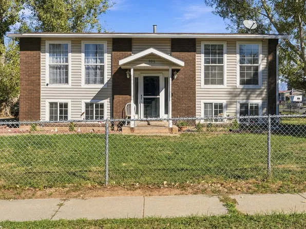 906 W 2400 N, Clinton, UT 84015