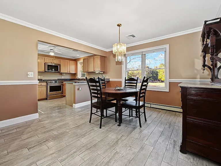 515 W Veterans Hwy — Photo 5