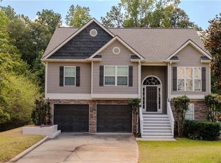 46 Brandish Dr, Newnan, GA 30263