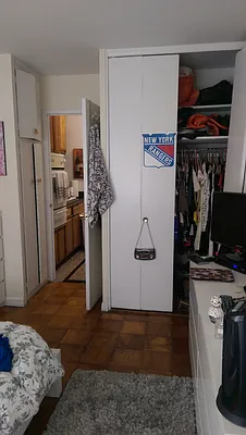 Rented by Olympia House Management | media 64