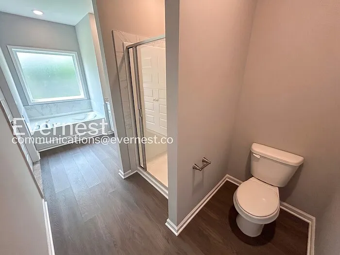 1014 Echo Ridge Rd — Photo 9