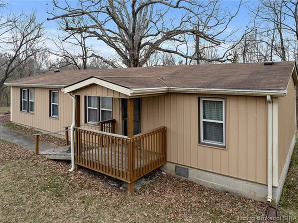 1508 S Lake Road S, Scottsburg, IN 47170