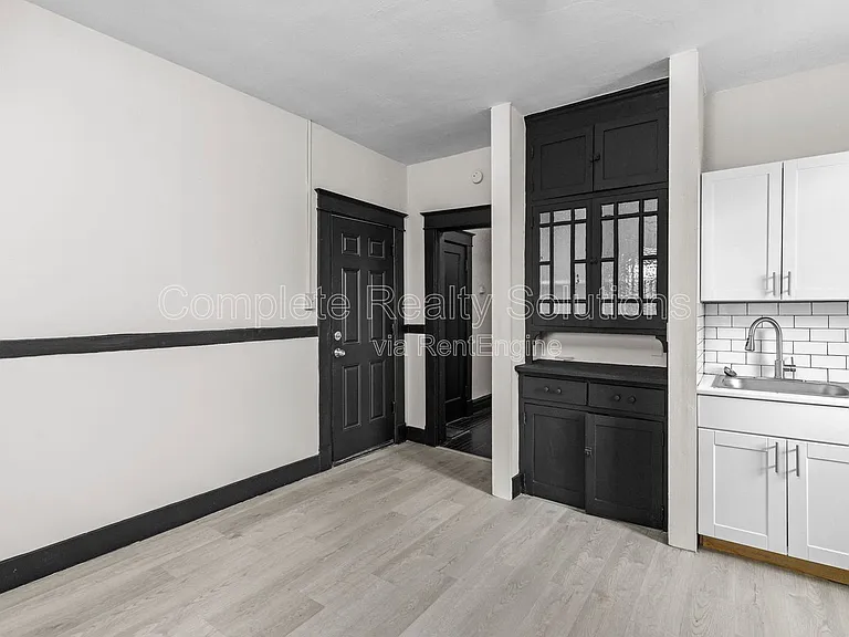 4301 S 38th St #2S — Photo 13