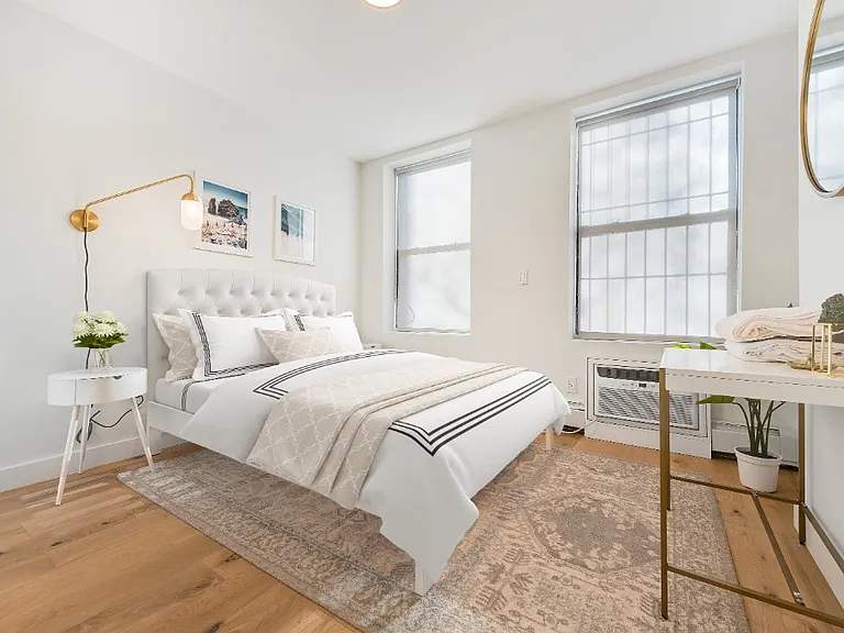 205 10th Ave #5N — Photo 3