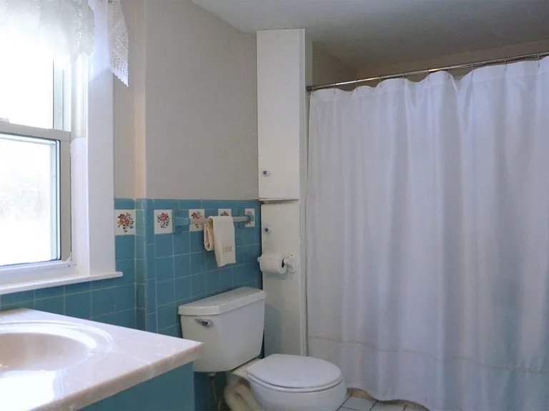 144 Hampden Rd — Photo 12