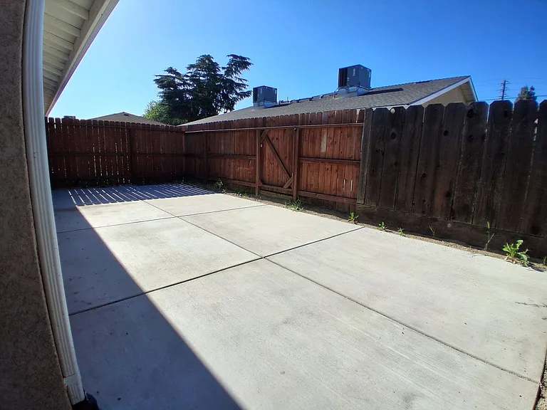 3016 Lake Park Ct — Photo 21