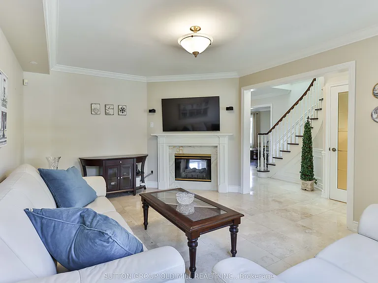 6835 Forest Park Dr — Photo 13