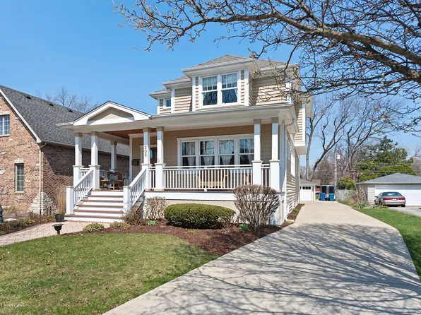 205 E Columbia Ave, Elmhurst, IL 60126
