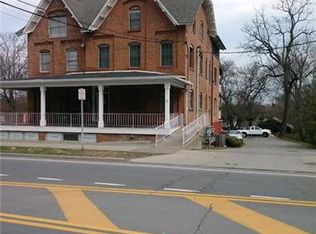 74 North St, Newburgh, NY 12550