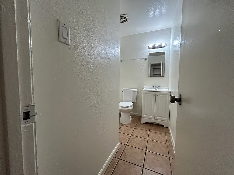 5132 W Osborn Rd — Photo 20