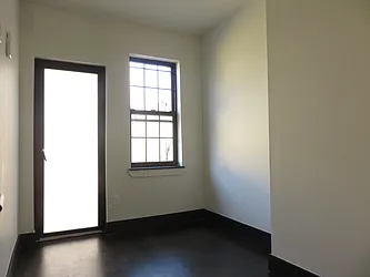 Rented by Rennit Inc.