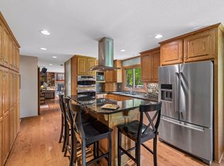 4015 Forestview Ln N, Plymouth, MN 55441