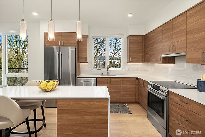 5th image of 11903 NE 128th Street #414