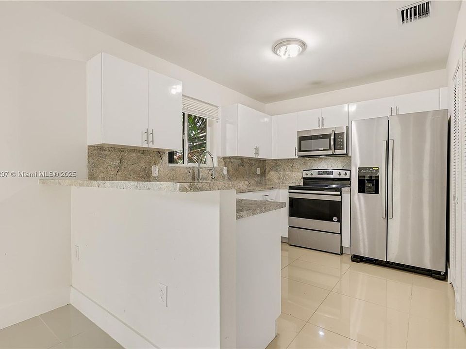 1st image of 6723 NW 6th Ave #6723