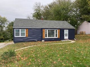 7712 Sni A Bar Rd, Kansas City, MO 64129