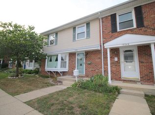 13350 Lake Point Blvd, Belleville, MI 48111