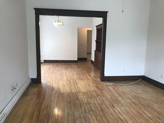 5th image of 3101 Pleasant Ave S