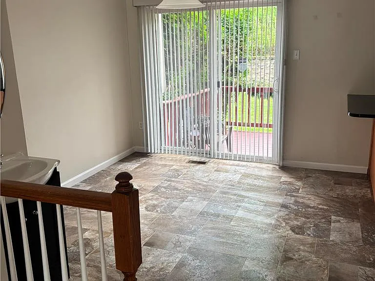 118 Knollwood Dr — Photo 5