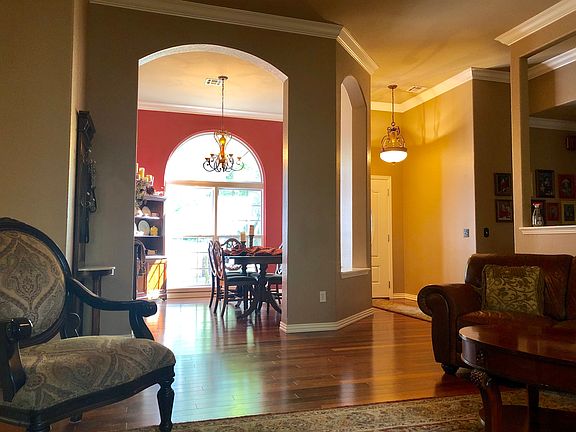 5th image of 3 Warwick Cir