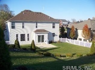 1916 Butler Blvd, Edwardsville, IL 62025