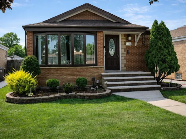 5130 S Sayre Ave, Chicago, IL 60638