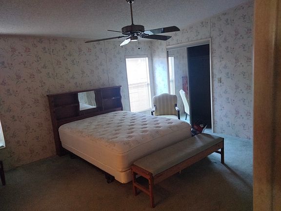 3rd image of 15456 Lakeshore Villa Cir #265