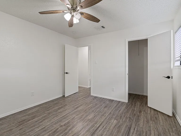 11411 Walnut Ridge Dr — Photo 14