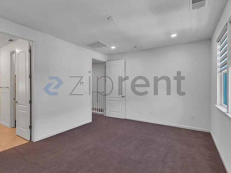 6914 Geyserville St — Photo 28