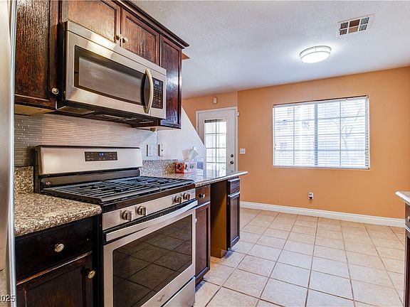 5th image of 5330 E Charleston Blvd Unit 101