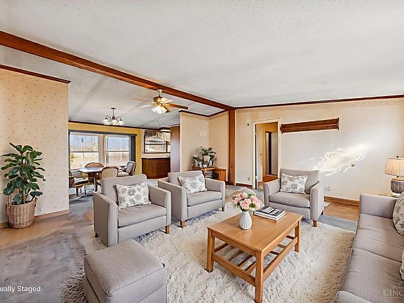 5th image of 16573 Pine Valley Dr