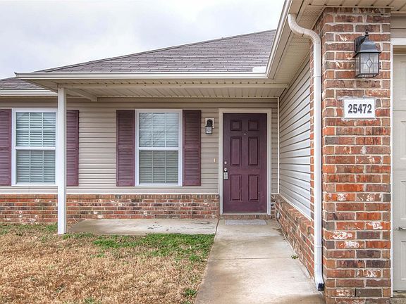 3rd image of 25472 E 92nd Ct S