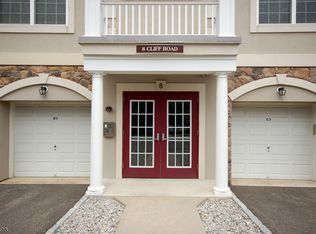 8 Cliff Rd APT C1, Little Falls, NJ 07424