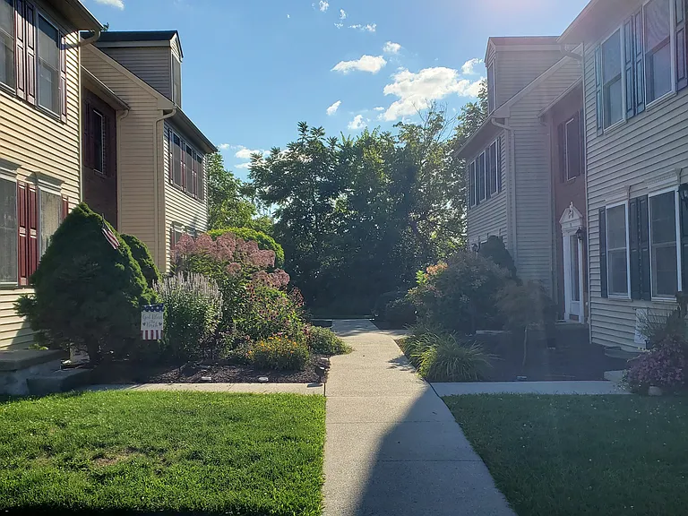 10 Weiser Ct — Photo 14