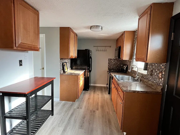 7766 Epsilon Dr — Photo 7