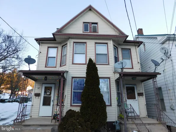 40 & 42 N Pine St, Lewistown, PA 17044