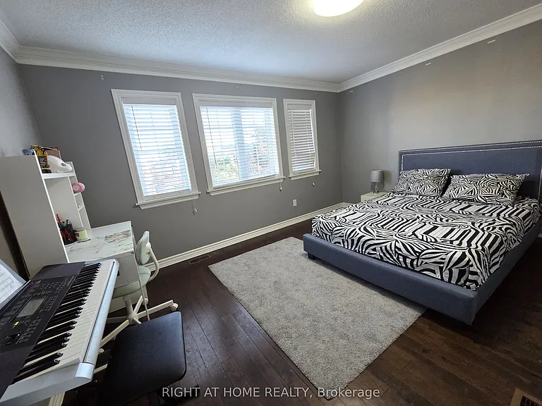 99 Purcell Cres — Photo 7