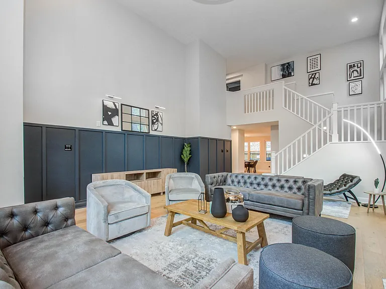 19 Alden Glen Ct — Photo 8