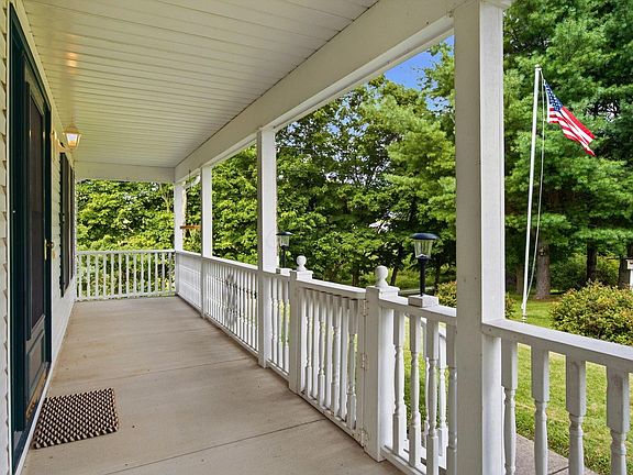 3rd image of 5564 County Road 109