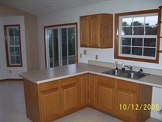 2nd image of 3177 Meadowcroft Ln