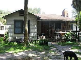 9598 McIntosh Rd, Dover, FL 33527