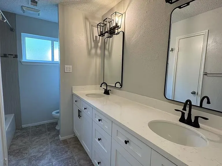 3323 Peachwood Ln — Photo 16