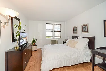 Sold by Robert E. Hill 