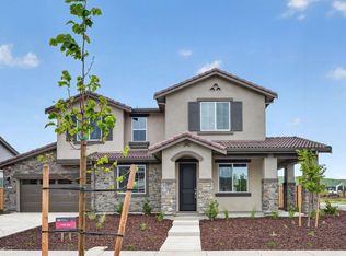 197 Golden Gate Ln, Vacaville, CA