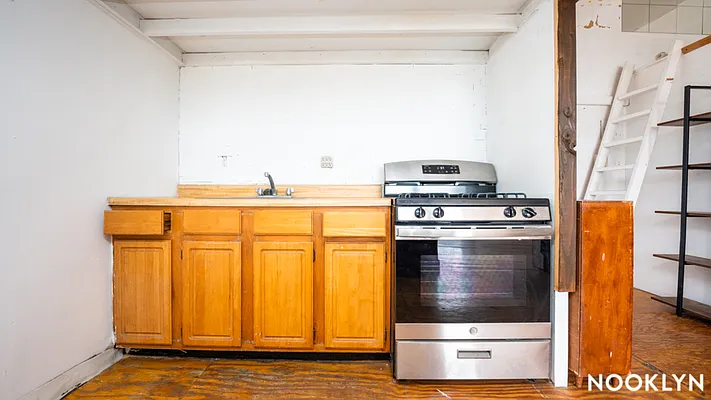 Rented by Nooklyn NYC LLC | media 6