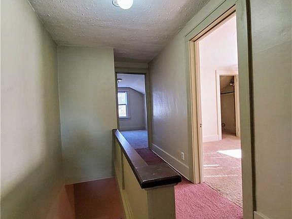 5th image of 536 Homewood Ave SE