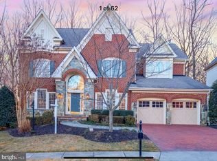 3557 Early Woodland Pl, Fairfax, VA 22031