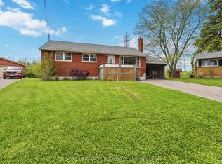 7101 Roger Cres, Niagara Falls, ON L2G 3A6