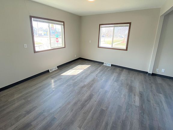 2nd image of 504 N 2nd St #2